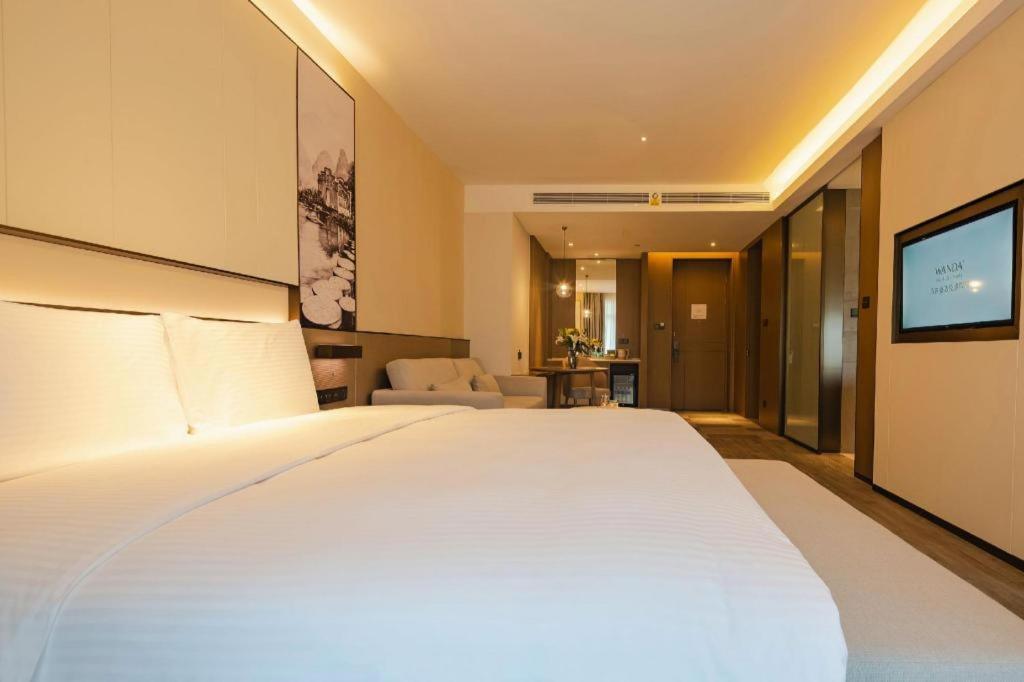 Wanda Jin Baise Hotel Exterior photo