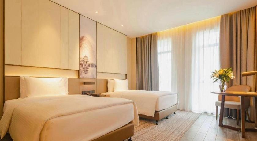 Wanda Jin Baise Hotel Exterior photo